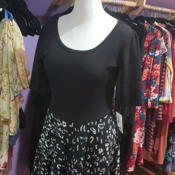 XL Lularoe Nicole Black Leopard Print Dress - Picture 7 of 7